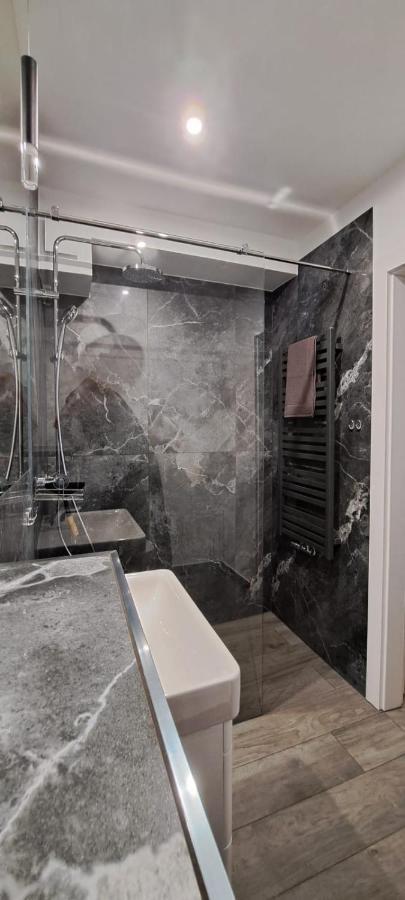 Apartament Przy Malej Panwi "I" Opole Exterior foto